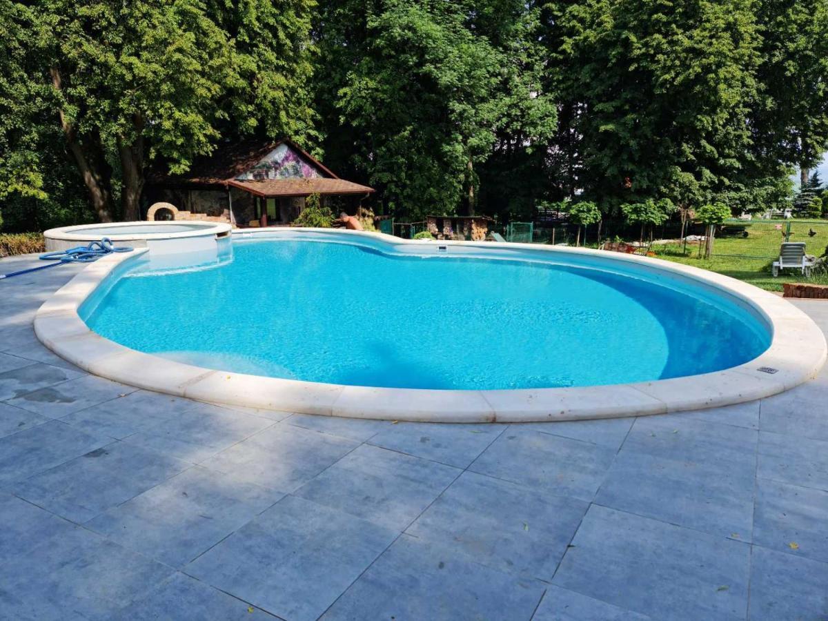Panorama Hotel & Spa แชร์นิฟซี ภายนอก รูปภาพ